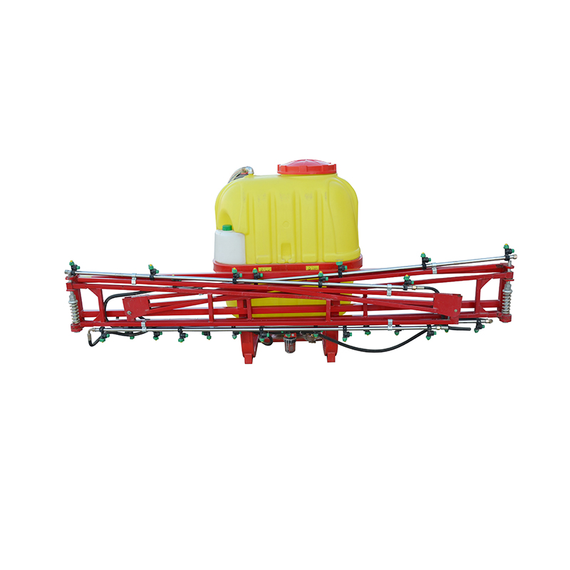 What is a tractor boom sprayer used for？